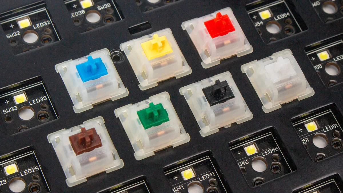 QuanGear Gateron Milky Switch 110 Pcs for Mechanical Keyboard