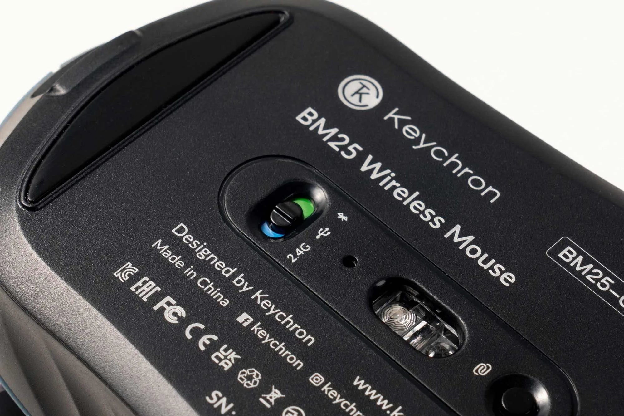 QuanGear BM25 Wireless Silent Mouse with PixArt 3212 Sensor