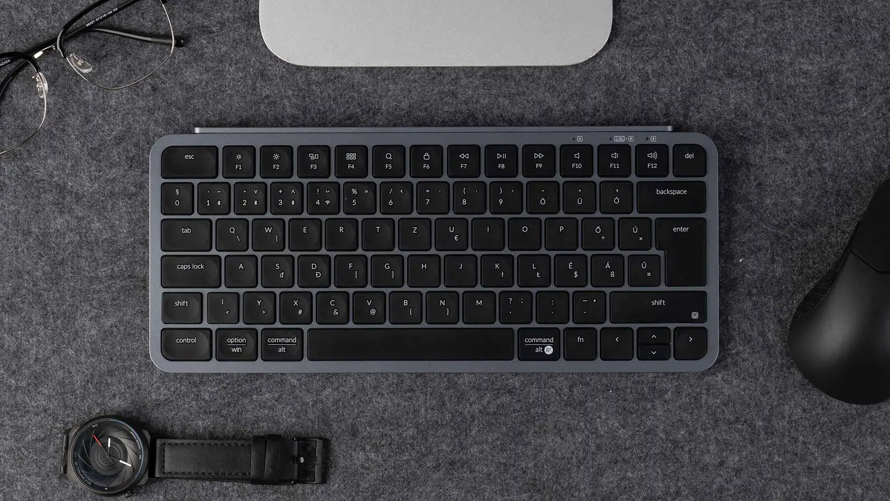 QuanGear B1 Pro Ultra-Slim Wireless Keyboard