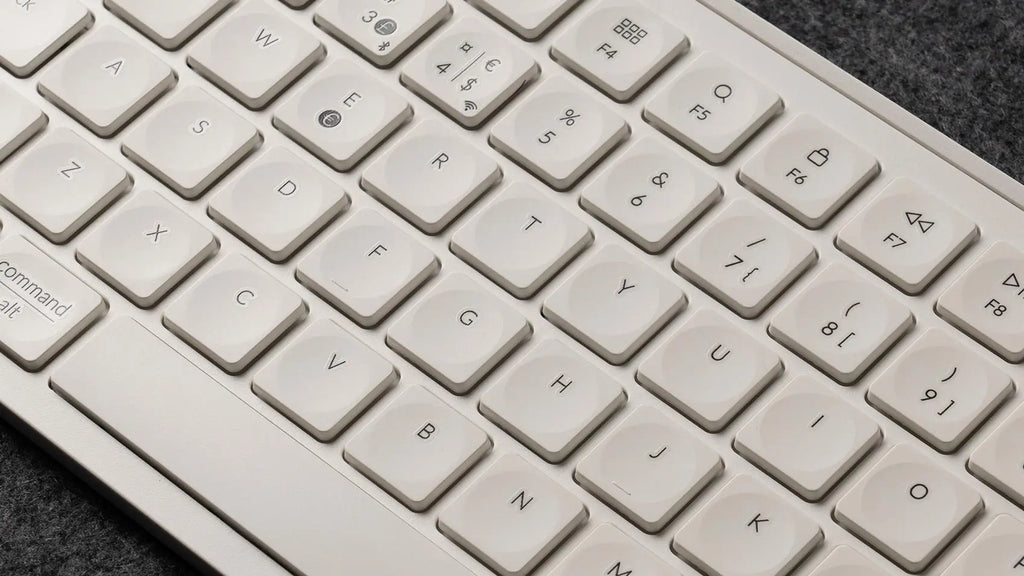 QuanGear B1 Pro Ultra-Slim Wireless Keyboard