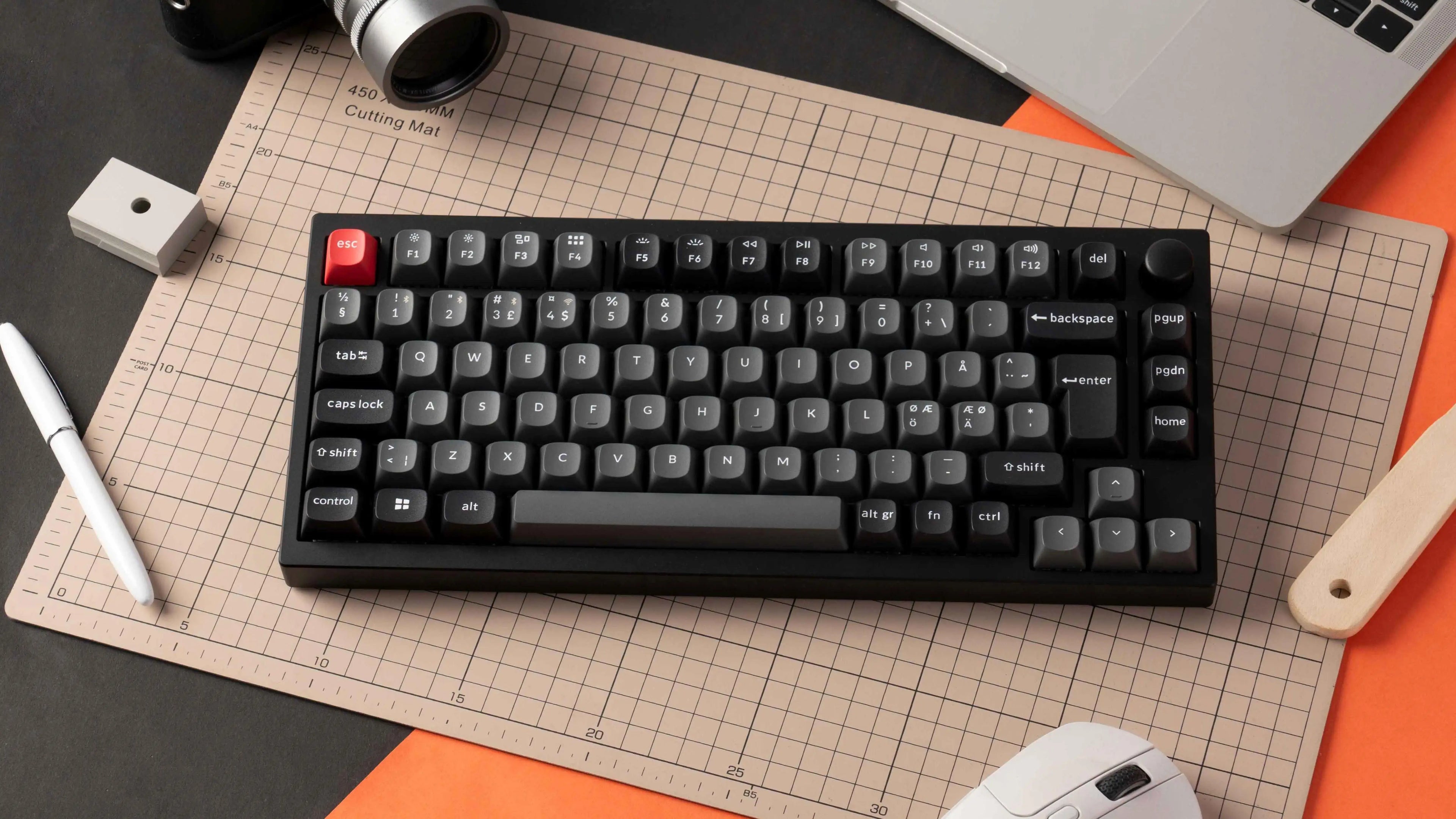 QuanGear P1 Pro ISO Wireless Gaming Keyboard