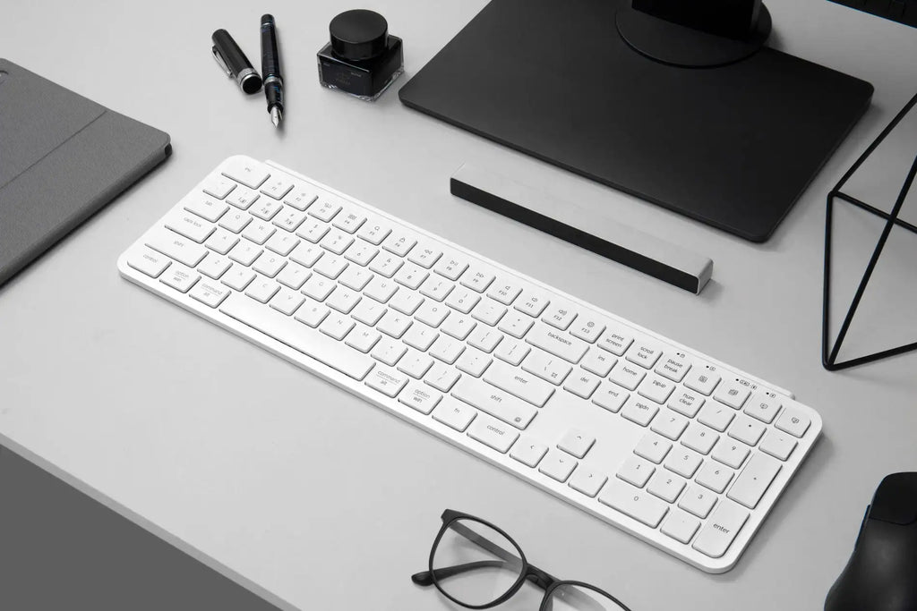 QuanGear B6 Pro Ultra-Slim Wireless Keyboard Full Size