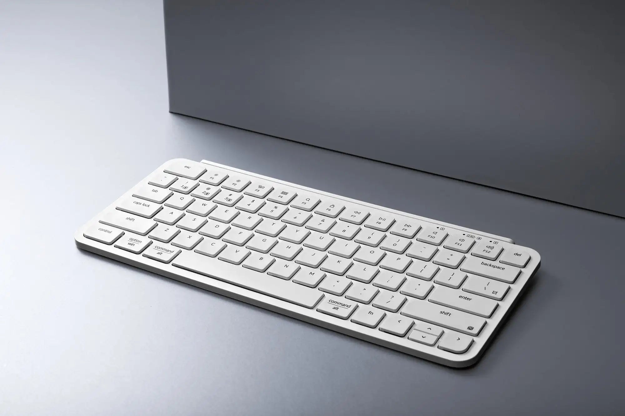 QuanGear B1 Pro Ultra-Slim Wireless Keyboard