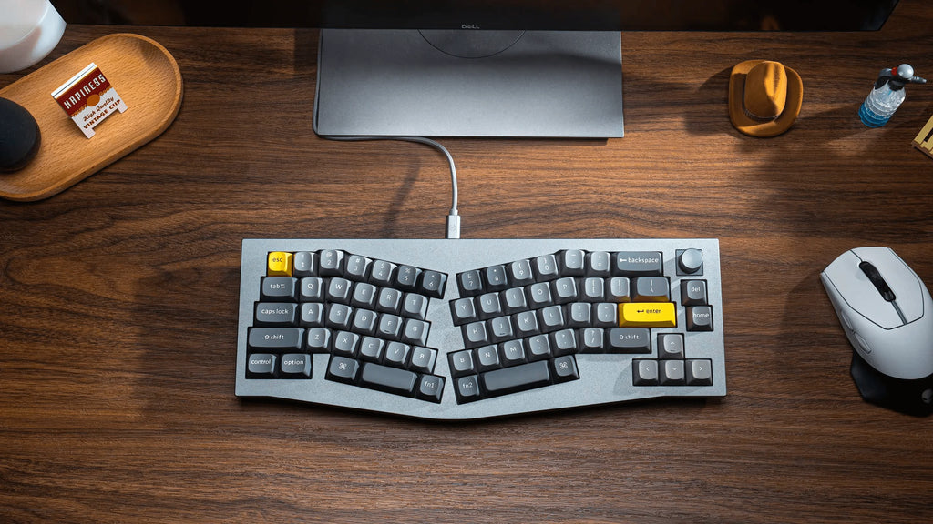 QuanGear Q8 Wired Knob Mechanical Keyboard